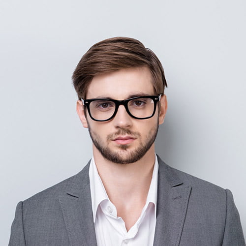 team member 1 1 آکادمی سفیرصنعت برگذار کننده ی دوره های آموزشی
